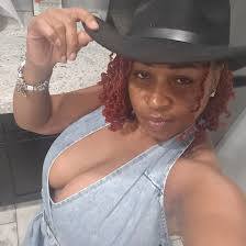 Kennetta Love Hollivay