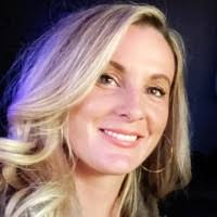 4400+ "Hollister" profiles