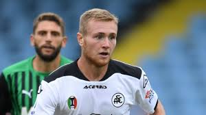 Spezia sicherte sich dabei eine kaufoption, milan verhandelte zudem eine rückkaufoption. Tommaso Pobega Player Profile 20 21 Transfermarkt