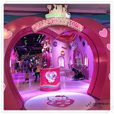 However, since it's opening, it has seen a decline in visitors every year. Johor Trip Legoland Malaysia Thomas Town Sanrio Hello Kitty Town I M Saimatkong