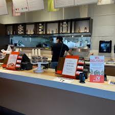 Shopsleuth's zoes kitchen store locator found 17 store locations in malls and outlets in 12 states. Zoe S Kitchen 11470 Broadway Suite 140