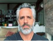 Scammers with pictures of Ike Levy