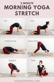 Join me in this quick and simple 10 minute morning yoga for beginners routine to stretch out stiffness and energize for a great day. 5 Min Gentle Morning Yoga Stretch Morning Yoga Stretches Gentle Morning Yoga Morning Yoga