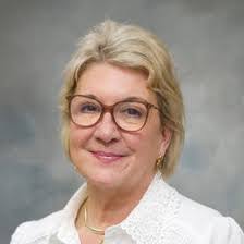 Loretta Mccutchen's Instagram, Twitter & Facebook