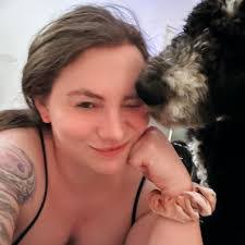 Brea Rice's Instagram, Twitter & Facebook