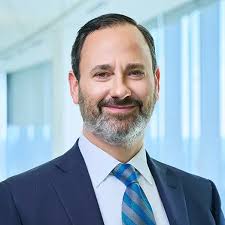 Chaomei Chen to give keynote address at Carey Business School graduation