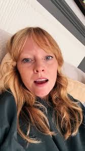 Lucy Rose's Instagram, Twitter & Facebook