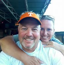 What non-denominational churches are in Huntsville, Alabama?