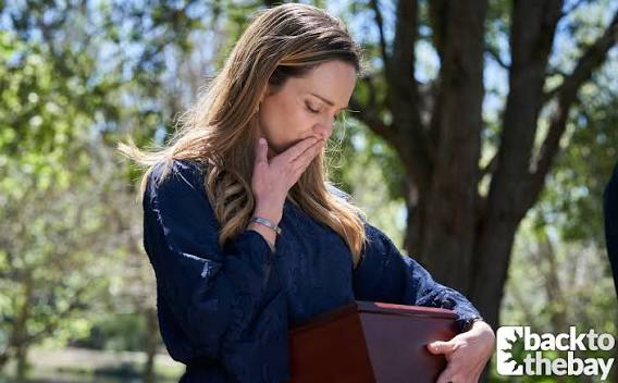 Home and Away star tragically died at 45 after devastating work struggle  Please read on in the comments section 👇👇👇