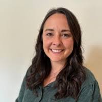 Dawn Benoit's Instagram, Twitter & Facebook