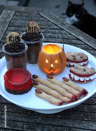 Halloween Gruselig Susse Snacks Und Desserts Susse Desserts Halloween Halloween Essen