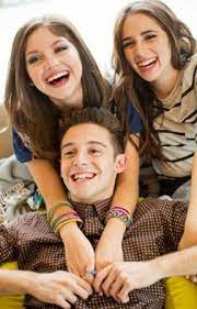 Die zwei verstehen sich mega gut! Ruggero Pasquarelli Und Karol Sevilla Kapitel 1 Wattpad Karol Ruggero Sevilla Pasquare Disney Channel Stars Old Disney Channel Shows Disney Channel Shows