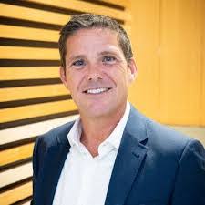 Alan Beacham's Instagram, Twitter & Facebook