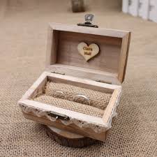 Kumpulan gambar tentang kotak cincin lamaran, klik untuk melihat koleksi gambar lain di kibrispdr.org. Rustikale Hochzeit Ring Box Halter Nach Ring Box Personalisierte Hochzeit Valentines Engagement Holz Ring Bearer Box Box Dictionary Box Organizerbox Order Aliexpress