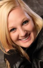 Ashlee Gordon's Instagram, Twitter & Facebook