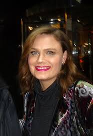 Emily Deschanel Facts for Kids