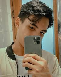 Anak ako ang THE BEST TEACHER IN THE WORLD diba? Dahil tinuruan kita ng:  ANATOMY: “Mata ang ginagamit sa paghahanap. Hindi bibig.”... SANITATION:  “Anong akala mo sakin, nagtatae ng pera?! HISTORY: “Noong