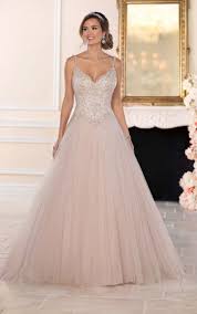 Maybe you would like to learn more about one of these? Perlen Tull Brautkleid Im Prinzessin Stil Stella York Wedding Dresses
