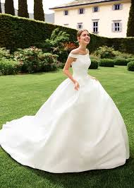Check spelling or type a new query. Brautmoden Hahnel Exclusive Brautmoden