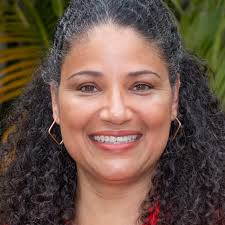 Paula Blake's Instagram, Twitter & Facebook