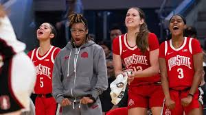 No. 7 Women's Volleyball Defeats Illinois In Five Games