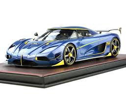 Pin By Edwin Mazo On Autos Diecast Model Cars Diecast Cars Koenigsegg