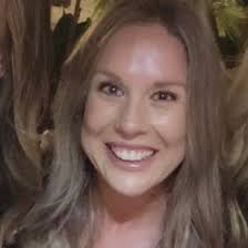 Lacey Lynch (laceylooly)