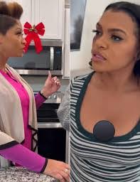 Darlene Devine's Instagram, Twitter & Facebook