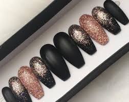 Black And Rose Gold Nails Coffin Nails Coffin Rose Gold Glitter 22 Trendy Ideas Black Nails Rose Gold Nails Glue On Nails