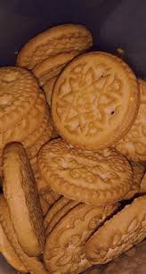 Selain itu biskuit roma kelapa juga banyak di sukai oleh semua orang karena biskuit roma kelapa memiliki harga yang sangat. Roma Kelapa Kelapa