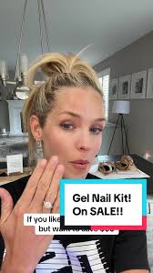 Erin Allan (@erinallanbeauty)