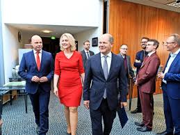 Diese ziele hat olaf scholz. Vizekanzler Scholz Kundigt Verkauf Von Bundesgrundstucken Zu Gunstigeren Preisen An