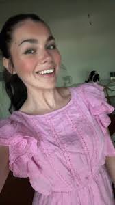 𝐂𝐀𝐑𝐎💐🦋💌 (@caroline.gann)