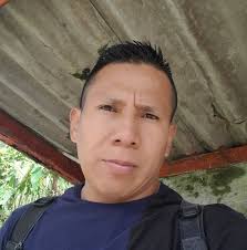 Modelo: Toyota Fj 43 Precio: 150'000'000 Año: 1983 Motor: 2f Recorrido:  180.000 Ubicación: Villavicencio meta Descripción: Vehículo en Perfecto  estado total mente original Contacto: 3112801922