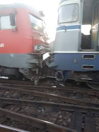 Avantajele calatoriei cu trenul irruta tren ploiesti sud bucuresti nord iti poate salva mult din timpul tau liber, astfel pe durata parcurgerii celor 60 de kilometri care este de aproximativ h, te poti relaxa, citi o carte, accesa internetul prin reteaua wifi disponibila acum in vagoanele de tren. DouÄ Trenuri S Au Ciocnit Frontal La Ploiesti Triaj Numeroase Victime Video Gazeta De Prahova