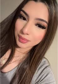 Daisy Erazo's Instagram, Twitter & Facebook