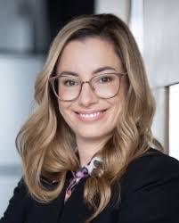 Caroline Gardiner's Instagram, Twitter & Facebook