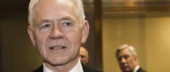 Norman ønsker opprydding i departementene