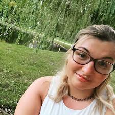 Happy birthday to my niece Cassie Nagle today We love you you have a great  day!