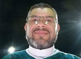 En Mongua no están contentos con el traslado de su párroco a Monguí  #Tolditos7días