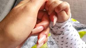 Updates shot in 4k, 60fps available for streaming & download. Mum Slammed On Reddit For Putting Long Fake Acrylic Nails On Her Baby 7news