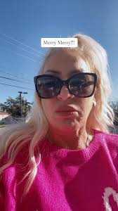 MISSYMANIA #brutusbeefcake #christmas #family #engagement @Brutus Bee...