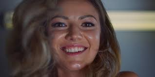 Kira Hooker's Instagram, Twitter & Facebook