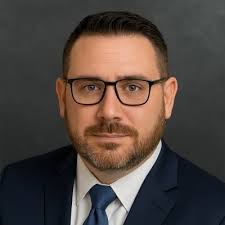 Giffen Karen L. Attorney