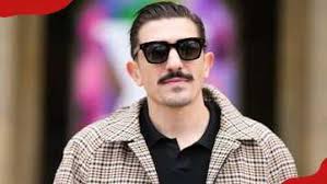 Meet Adam Wainwright's wife, Jenny Curry, and their children