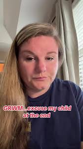 Ashley McKee (@ragingreader87)