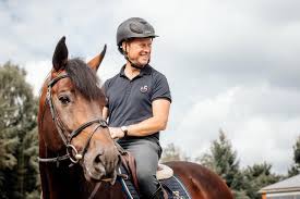 He won a silver medal in the 2008 summer olympics in the individual jumping. Rolf Goran Bengtsson Jag Har Startat Om Ett Antal Ganger Forut Ridsport