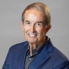 🎬📚 From businessman to actor and award-winning author, Gary L. Miller  ('77) is always pushing boundaries. From roles in "42," "Anchorman 2" and  "The Hunger Games: Catching Fire" to exploring a film