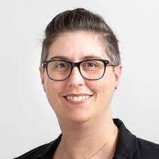 Kristin Low's Instagram, Twitter & Facebook