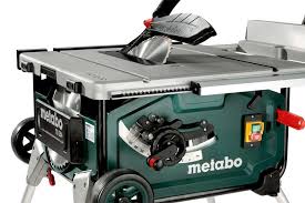 La sega circolare da banco bosch pts 10 offre di certo parecchi accessori utili, soprattutto non si può non citare le relative prolunghe che permettono di allungare il tavolo. Miglior Sega Circolare Da Banco Ecco La Classifica Dei 5 Migliori Modelli Migliorprodotto Net Guide All Acquisto E Recensioni